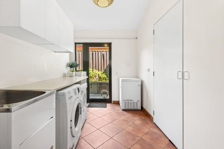 Photo of property in 98 Anderson Road, Wanaka, 9305