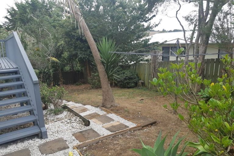 Photo of property in 8b Mariposa Place, Te Kamo, Whangarei, 0112