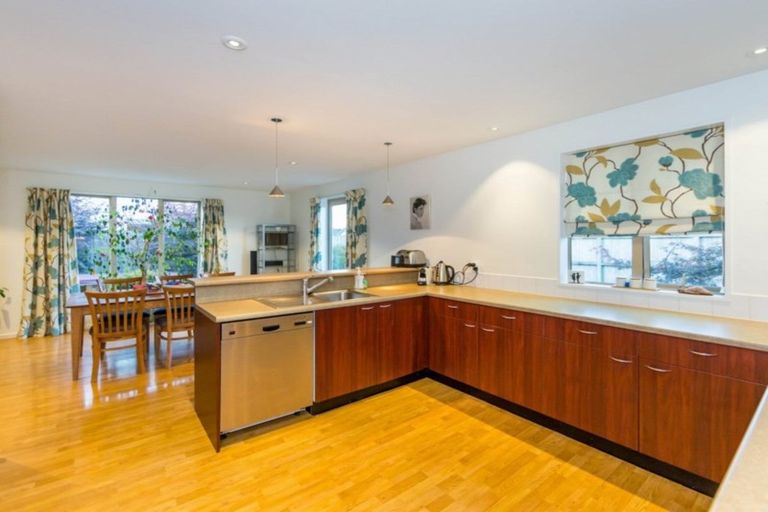 Photo of property in 28 Tosswill Road, Prebbleton, 7604