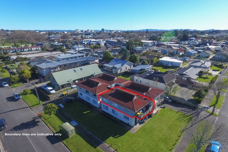 Photo of property in 15 Coates Street, Hamilton East, Hamilton, 3216