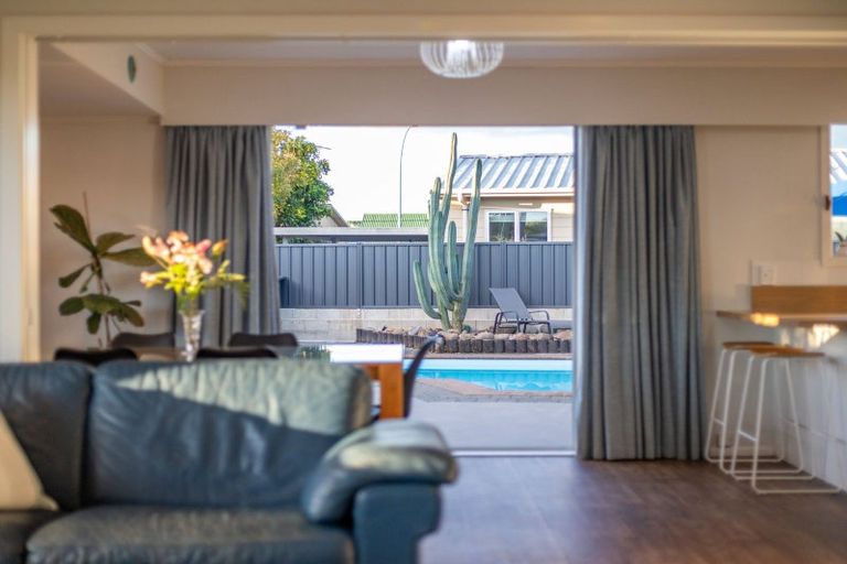 Photo of property in 17 Seamer Place, St Andrews, Hamilton, 3200