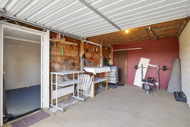 Photo of property in 164 Frankley Road, Frankleigh Park, New Plymouth, 4310