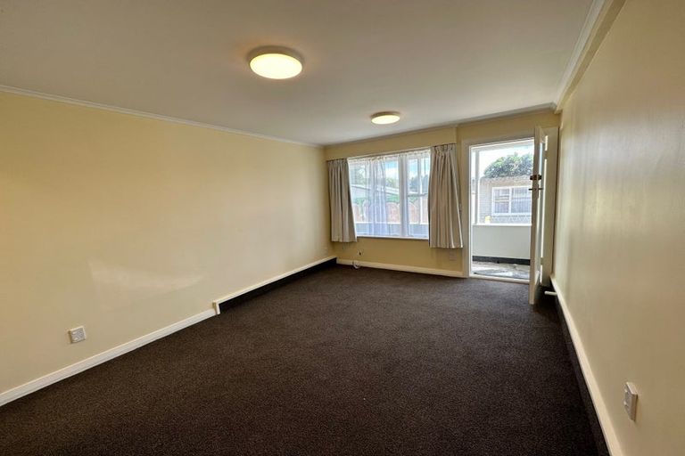 Photo of property in 327 Adelaide Road, Newtown, Wellington, 6021