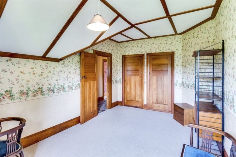 Photo of property in 26 King Street, Dannevirke, 4930