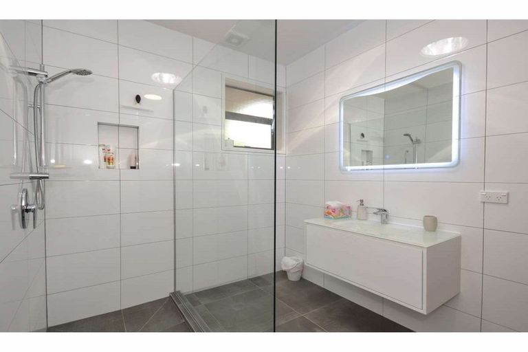 Photo of property in 9 Kerikeri Grove, Kerikeri, 0230
