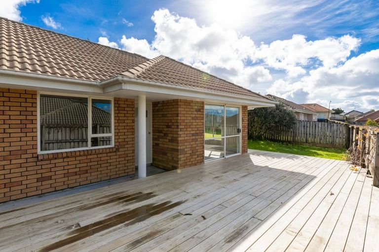 Photo of property in 100e Parrs Cross Road, Henderson, Auckland, 0612