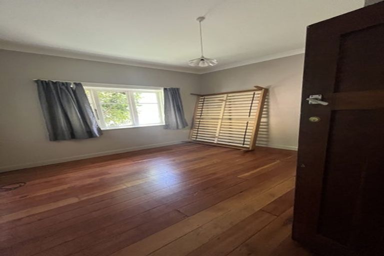 Photo of property in 64 Waipapa Road, Hataitai, Wellington, 6021