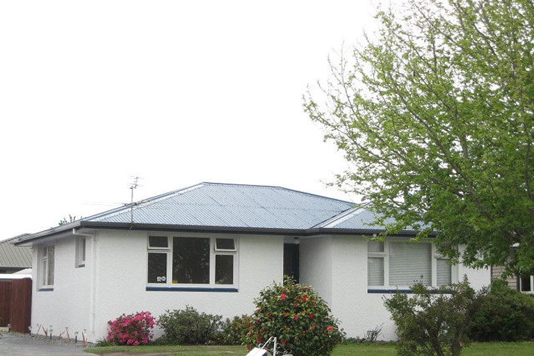 Photo of property in 29 Dunedin Street, Redwood, Christchurch, 8051