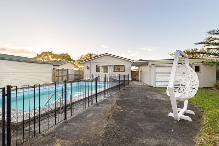 Photo of property in 256 Tremaine Avenue, Highbury, Palmerston North, 4412