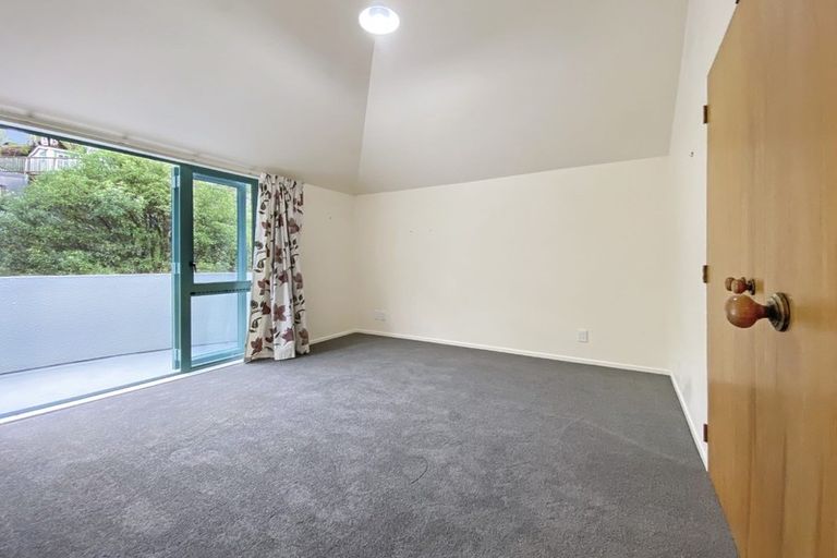 Photo of property in 7 Oak Grove, Mount Cook, Wellington, 6011