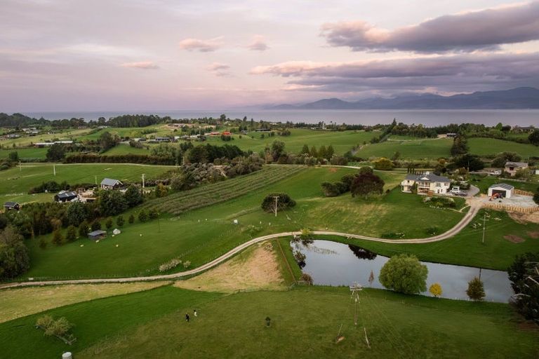 Photo of property in 43 Foley Road, Tasman, Upper Moutere, 7173