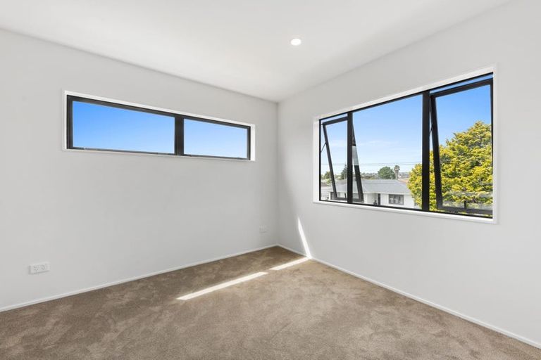 Photo of property in 29c Rice Crescent, Papakura, 2110