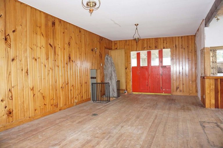 Photo of property in 14 Otereo Street, Hokio Beach, Levin, 5571