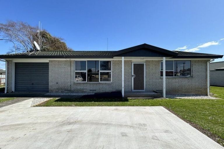Photo of property in 40 Tuhikaramea Road, Dinsdale, Hamilton, 3204