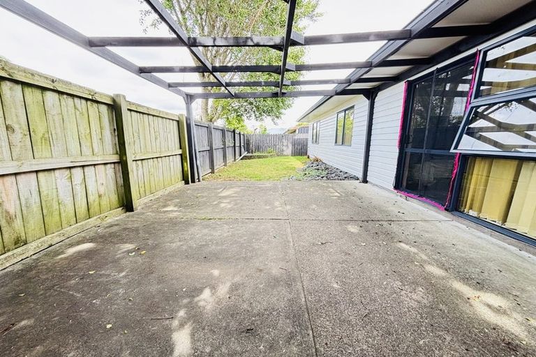 Photo of property in 23a Grove Road, Papakura, 2110