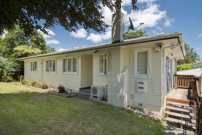 Photo of property in 12 Malyon Street, Te Puke, 3119