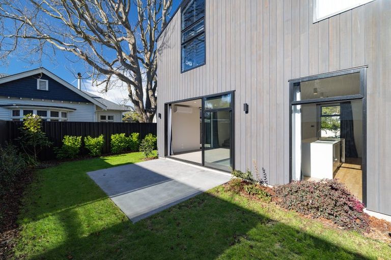Photo of property in 93 Innes Road, St Albans, Christchurch, 8052