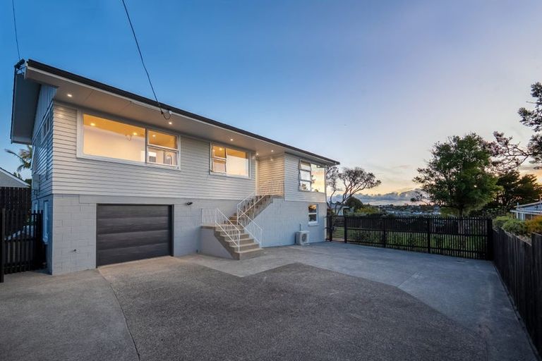 Photo of property in 122a Birkdale Road, Birkdale, Auckland, 0626