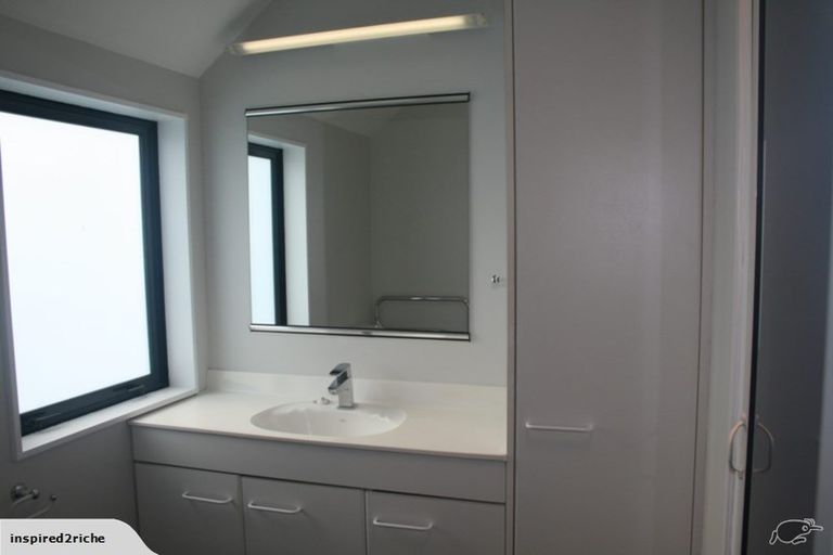 Photo of property in 18a Treasure Grove, Hataitai, Wellington, 6021