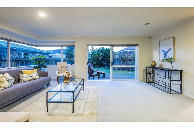 Photo of property in 1/23 Opaheke Road, Papakura, 2110