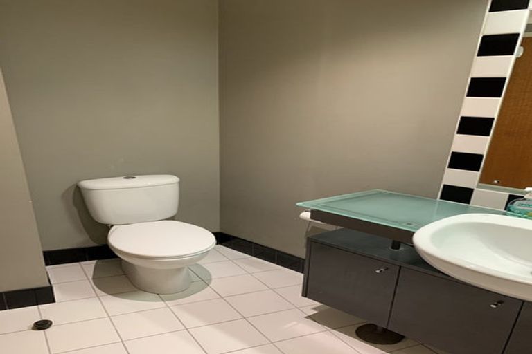 Photo of property in Dominion Apartments, 16/80u Victoria Street, Wellington Central, Wellington, 6011