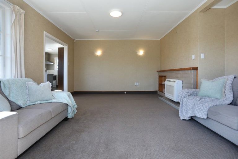 Photo of property in 27 Montgomery Street, Feilding, 4702