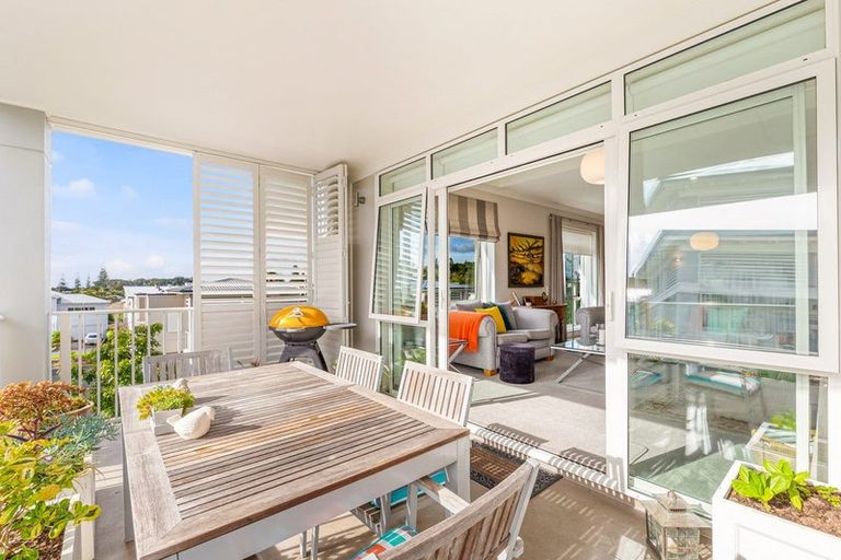 Photo of property in 57 Parkside Drive, Orewa, 0931
