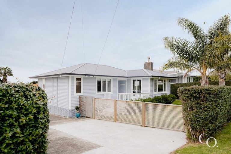 Photo of property in 9 Charles Street, Bellevue, Tauranga, 3110
