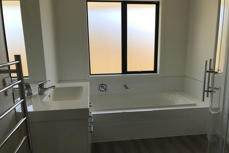 Photo of property in 61 Montebello Avenue, Stoke, Nelson, 7011