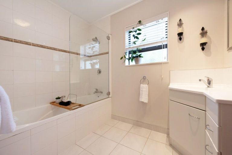 Photo of property in 254 Manly Street, Paraparaumu Beach, Paraparaumu, 5032