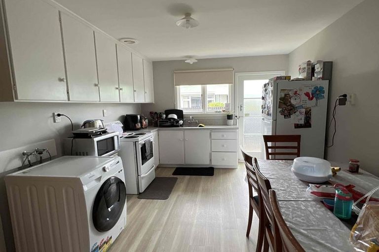 Photo of property in 5/72 Geraldine Street, Edgeware, Christchurch, 8013