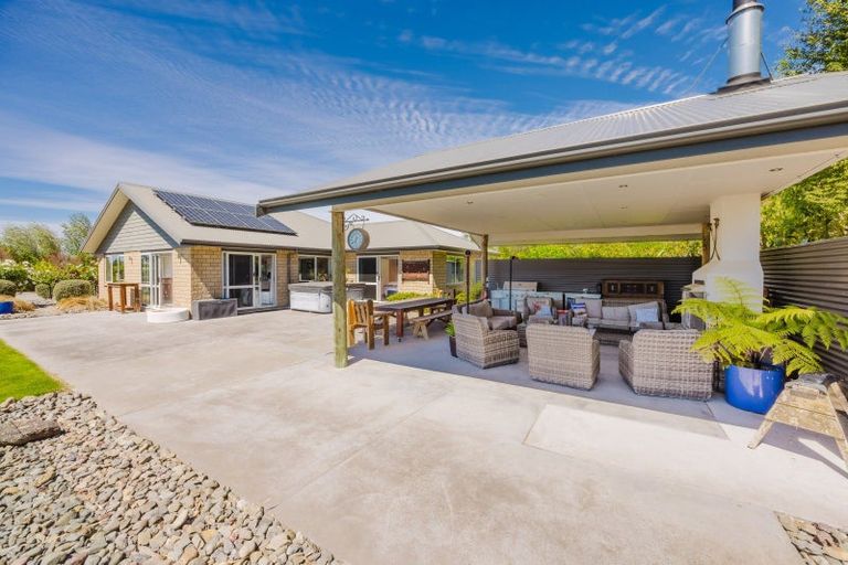Photo of property in 21 Kyle Road, Waipukurau, 4281