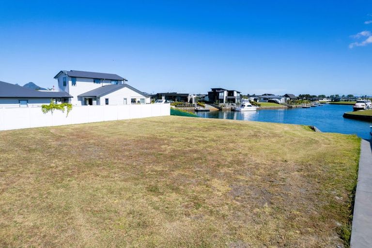 Photo of property in 63 Stace Hopper Drive, One Tree Point, 0118