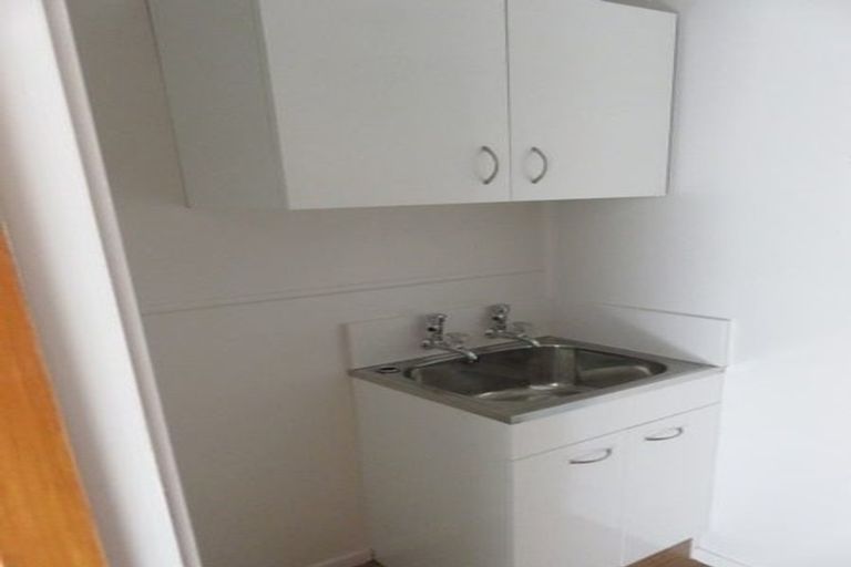 Photo of property in 49 Norton Road, Frankton, Hamilton, 3204