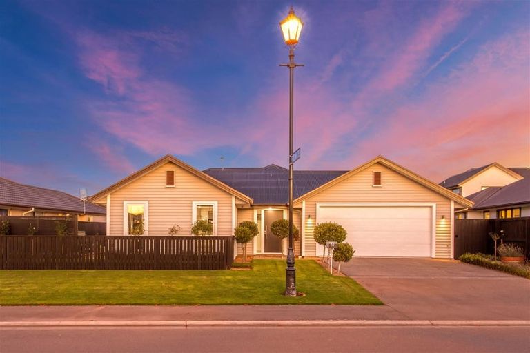 Photo of property in 50 Cairnbrae Drive, Prebbleton, 7604