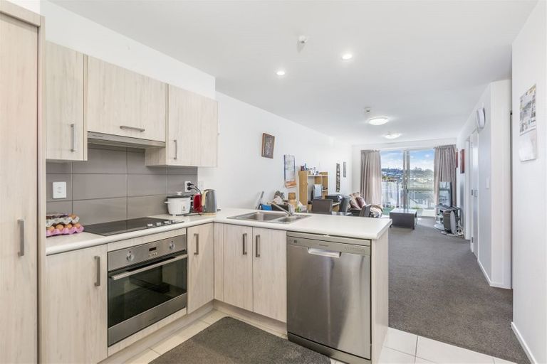 Photo of property in 221/17 Link Crescent, Stanmore Bay, Whangaparaoa, 0932