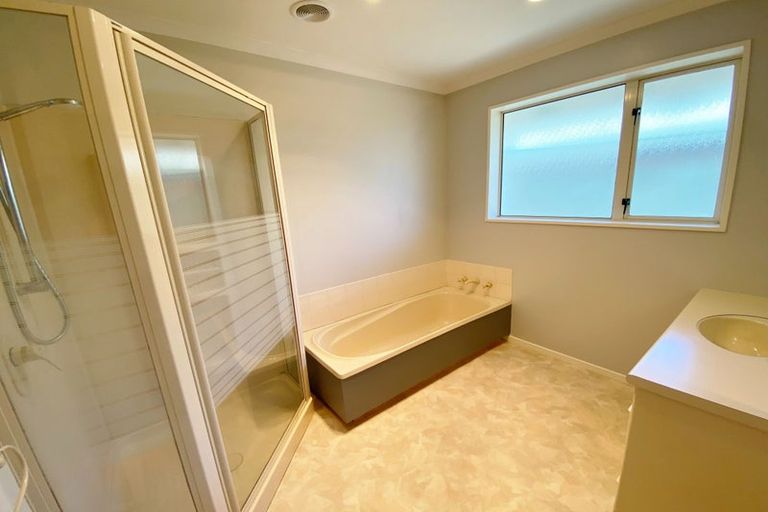 Photo of property in 90 Fairweather Crescent, Kaiapoi, 7630