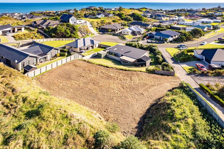 Photo of property in 39 Golf Vue Place, Castlecliff, Wanganui, 4501