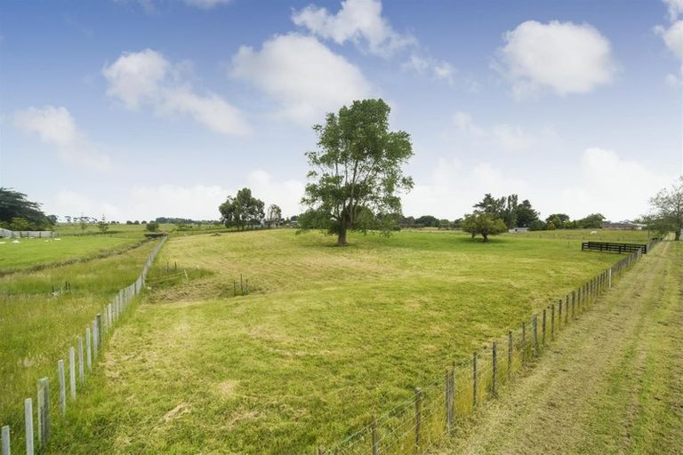 Photo of property in 40 Pukepapa Road, Marton, 4710