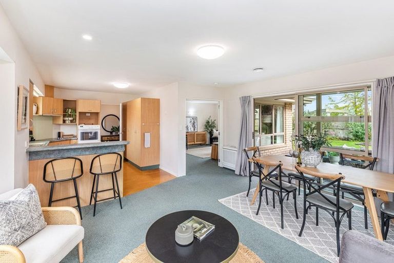 Photo of property in 12 Marble Wood Drive, Papanui, Christchurch, 8053