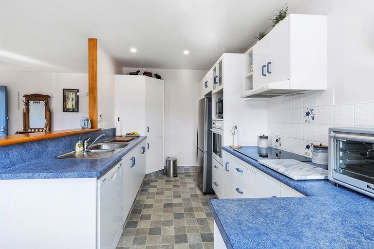 Photo of property in 4-u1 Richard Street, Titahi Bay, Porirua, 5022