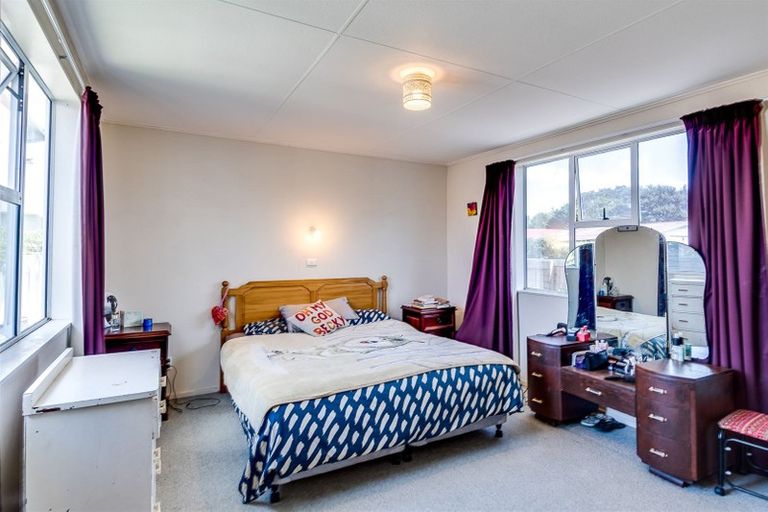 Photo of property in 21 Elbourne Street, Taradale, Napier, 4112