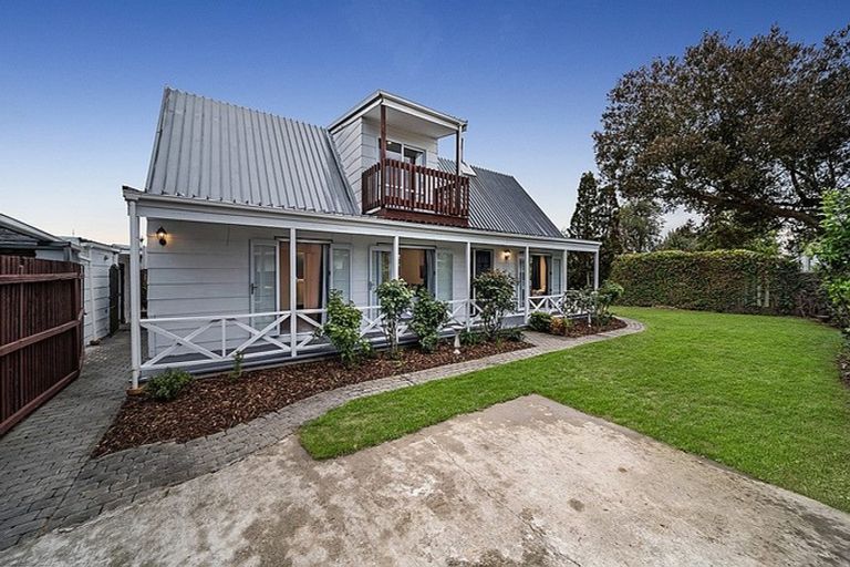 Photo of property in 12a Genista Place, Parklands, Christchurch, 8083