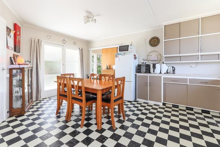 Photo of property in 8 Hermes Place, Sunnybrook, Rotorua, 3015