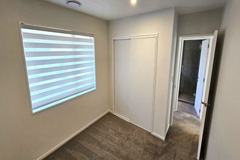 Photo of property in 10 Grimwood Street, Woodend, 7610