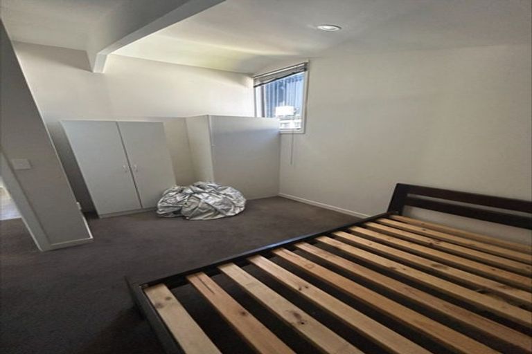 Photo of property in 77 Strickland Street, Sydenham, Christchurch, 8023