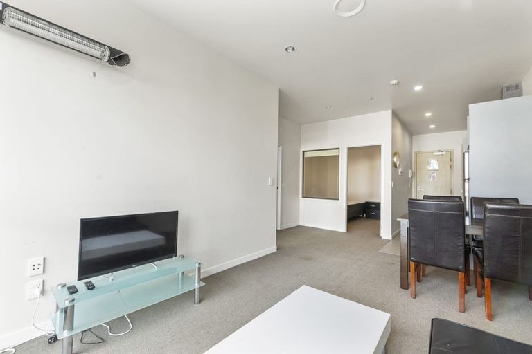 Photo of property in Royal Court Apartments, 1193unit Hinemoa Street, Rotorua, 3010