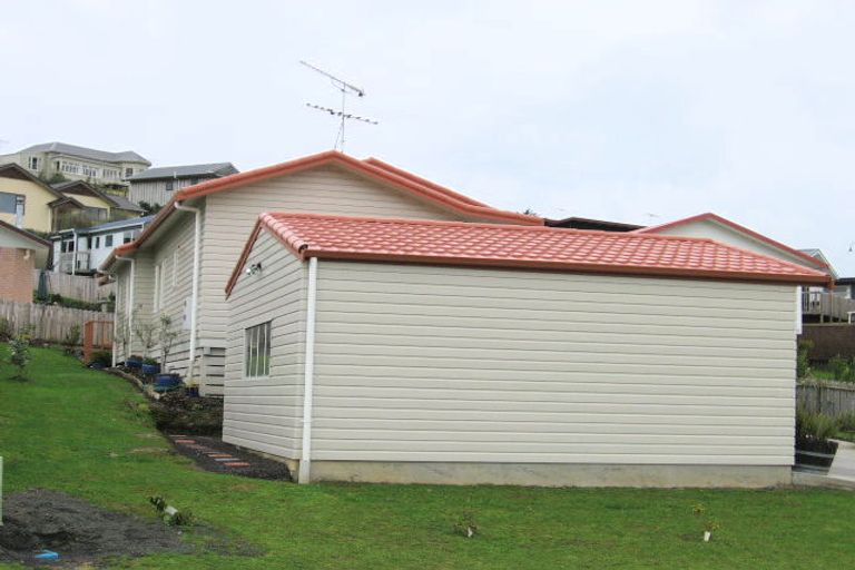 Photo of property in 34 Cabeleigh Drive, Helensville, 0800