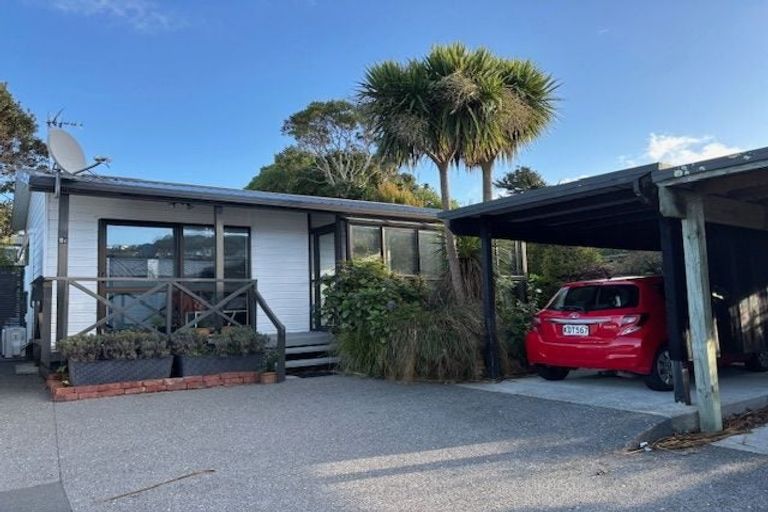 Photo of property in 2c Cashmere Avenue, Khandallah, Wellington, 6035