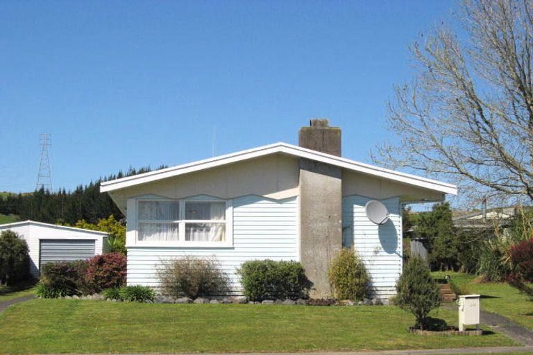 Photo of property in 37 Porritt Avenue, Huntly, 3700